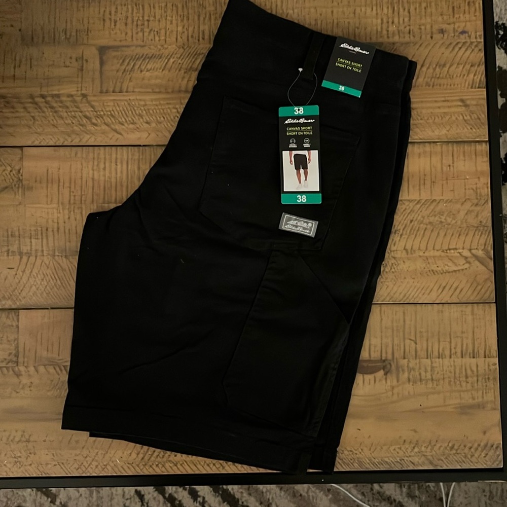 NWT Eddie Bauer Canvas Shorts - Size 38
